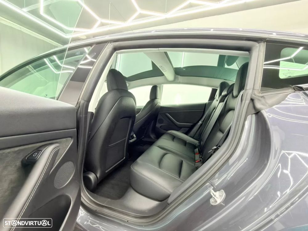 Tesla Model 3 Standard Range Plus RWD - 10