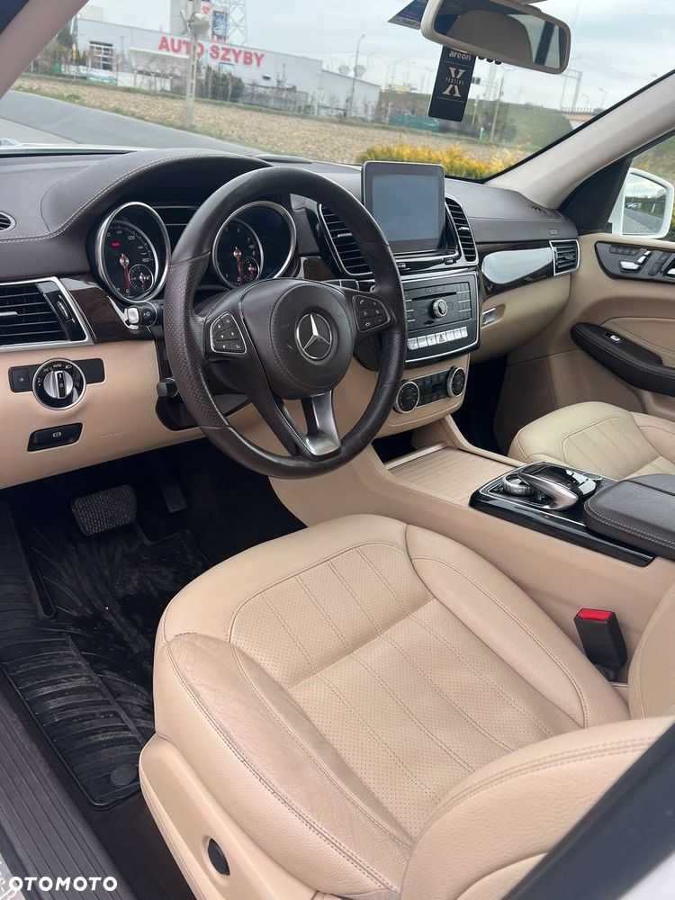 Mercedes-Benz GLS 400 4Matic 9G-TRONIC - 9