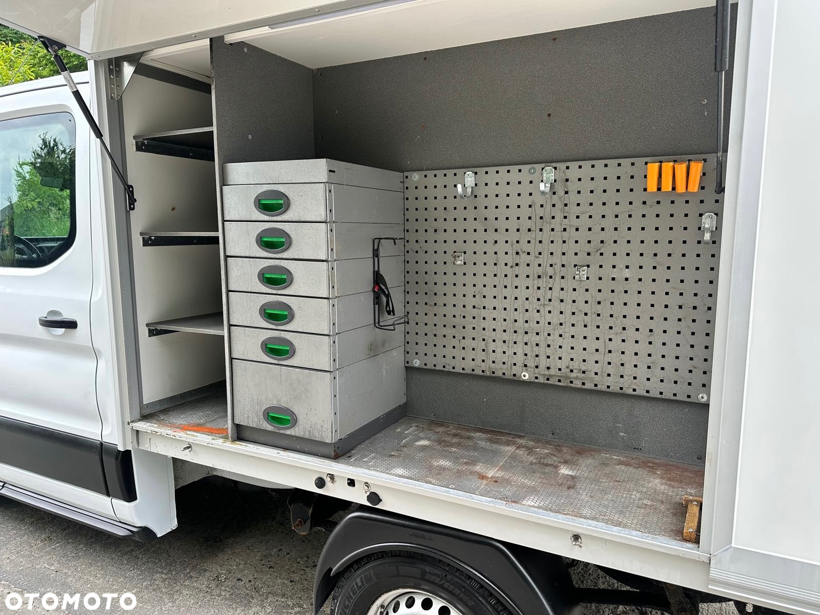 Ford TRANSIT - 28