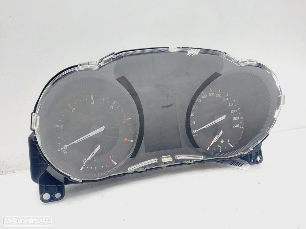 QUADRANTE TOYOTA AVENSIS - 1