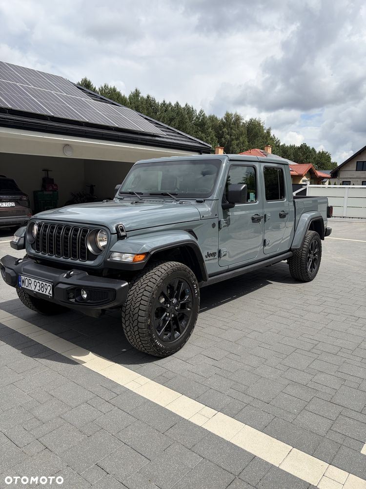 Jeep Wrangler - 1