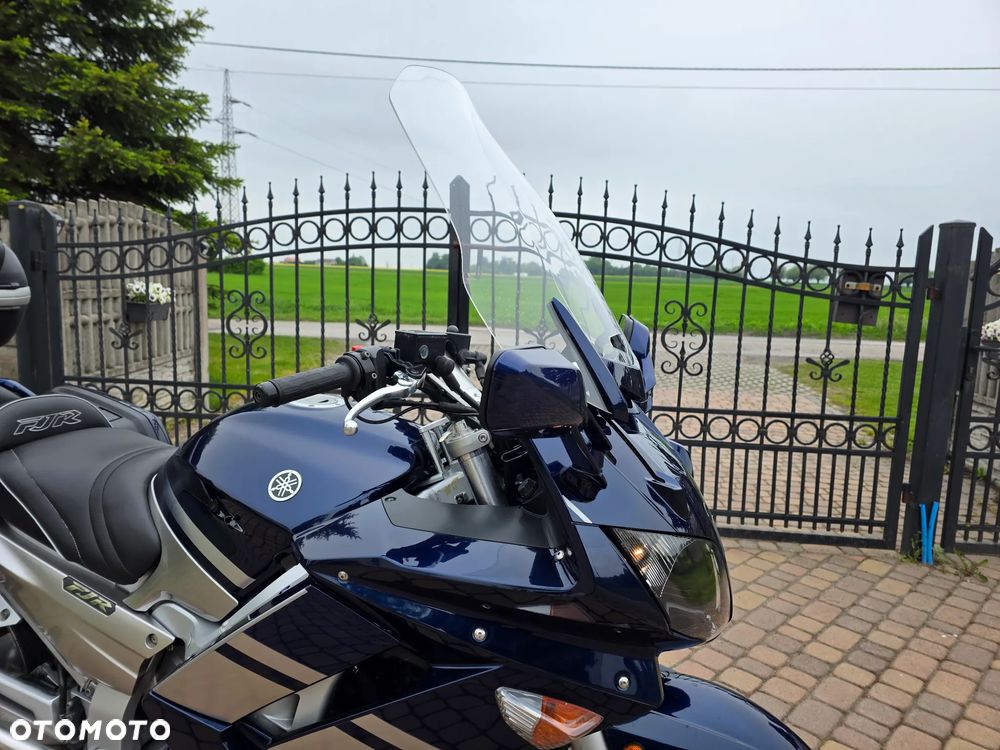 Yamaha FJR - 18