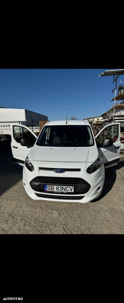 Ford Transit Connect - 3
