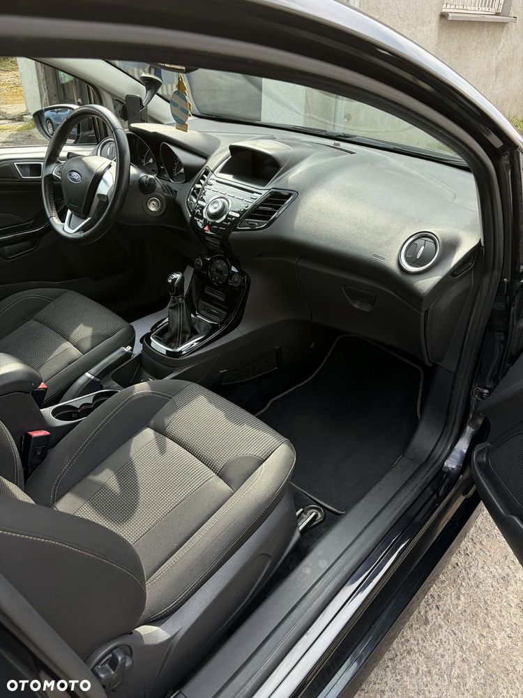 Ford Fiesta 1.5 TDCi Titanium - 12