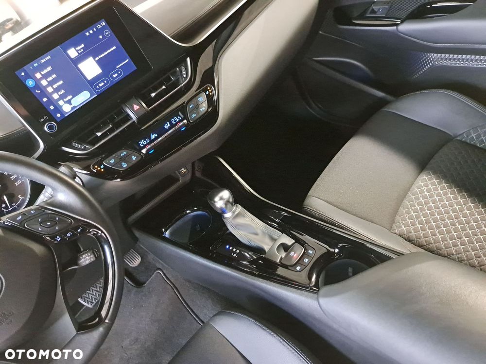 Toyota C-HR 2.0 Hybrid Style - 27