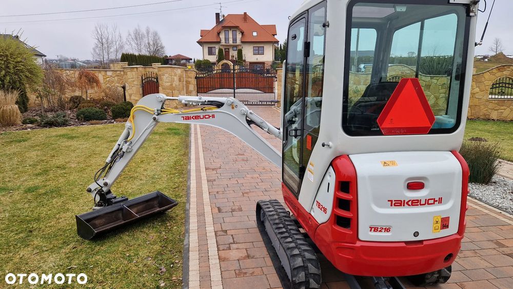 Takeuchi | TB216 | TB 216 - 25