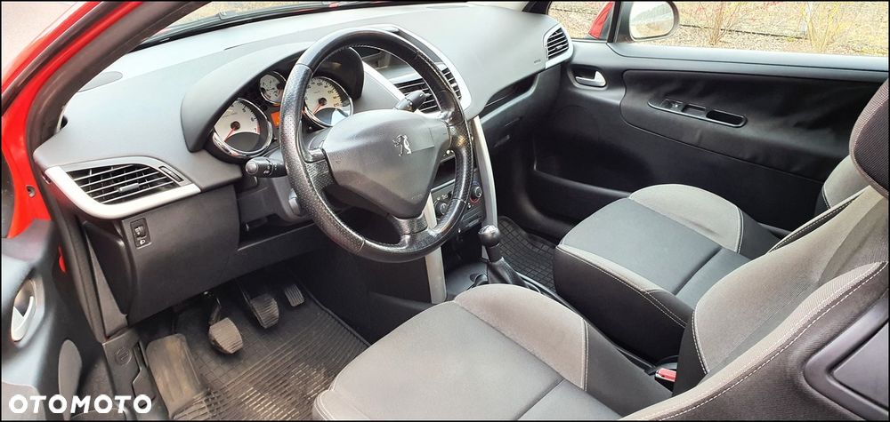 Peugeot 207 1.4 Presence - 9