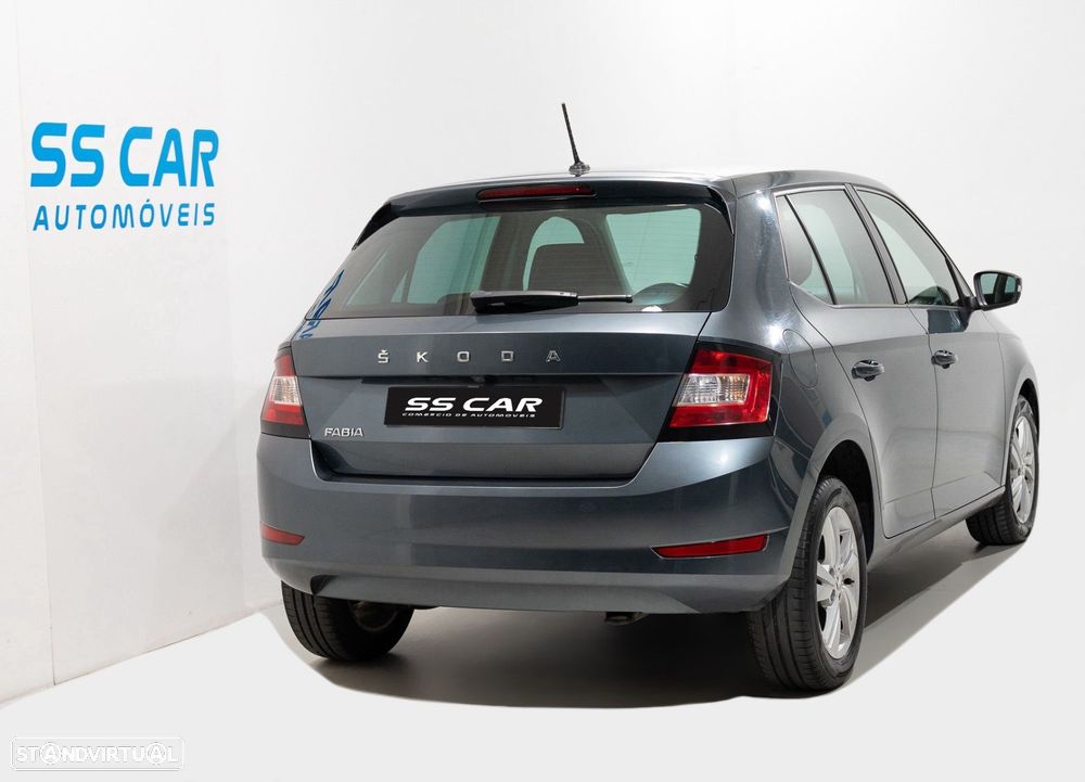 Skoda Fabia 1.0 TSI Ambition - 3