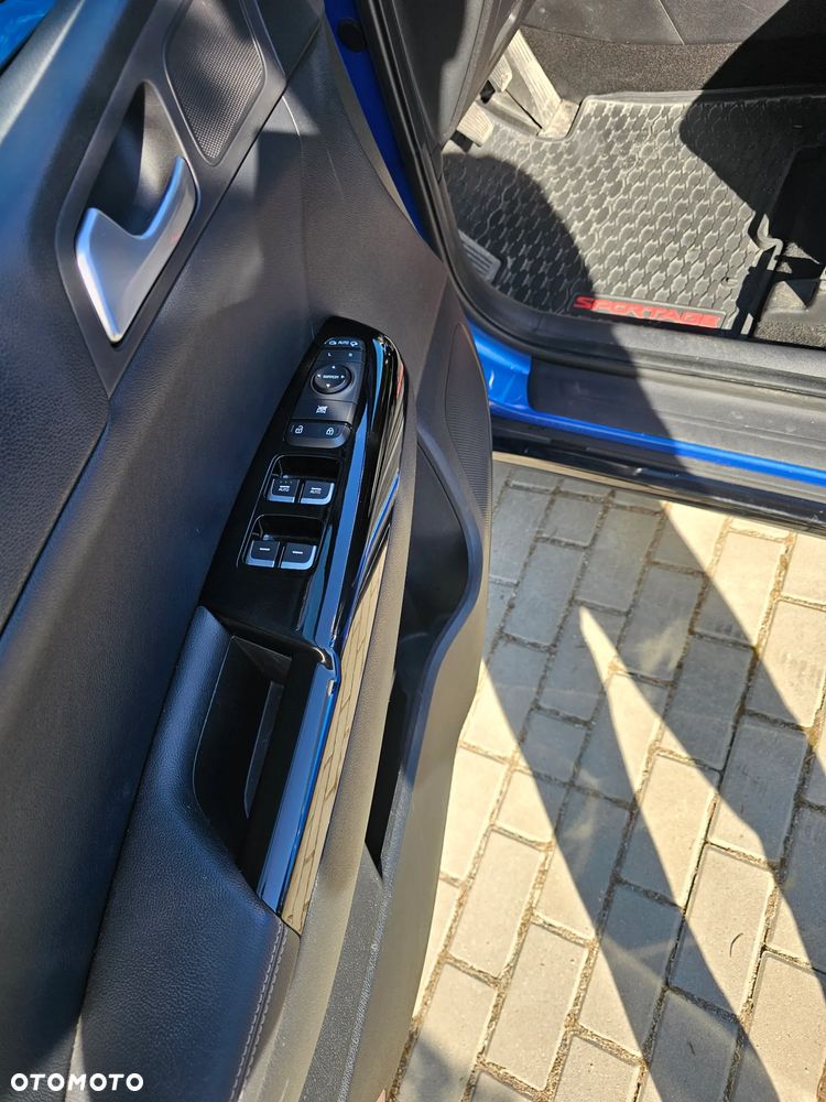 Kia Sportage 1.6 T-GDI Black Edition 4WD - 3