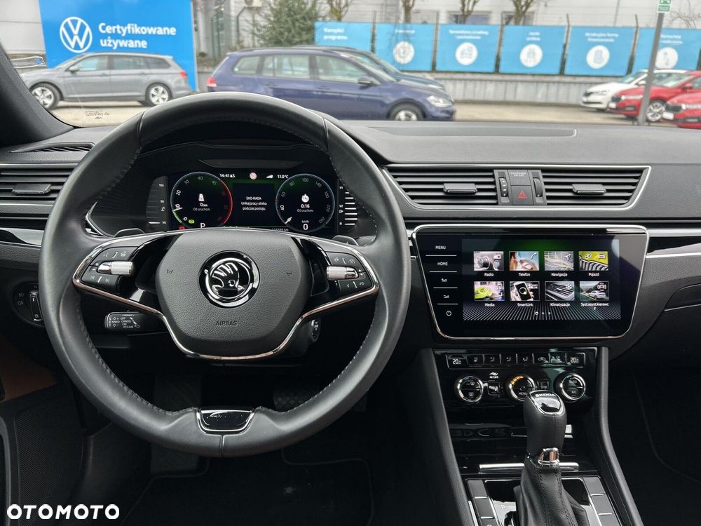 Skoda Superb 2.0 TDI SCR L&K DSG - 16