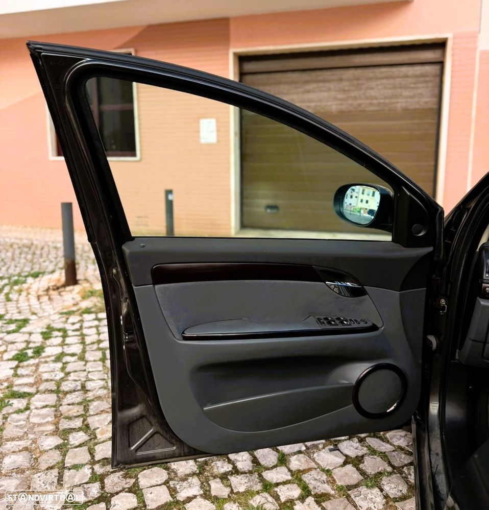 Fiat Croma 1.9 M-Jet Emotion 854 - 8