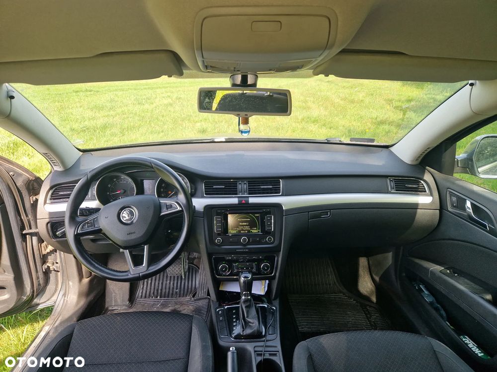 Skoda Superb 1.8 TSI Ambition Outdoor DSG - 7