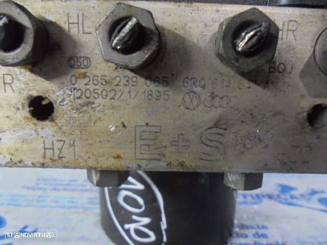 Abs 6R0614517AN 0265239065 6R0907379BC0002 6R0907379AFH05 VW POLO 5 6R 2012 1.2TDI 75CV 5P CINZA - 5