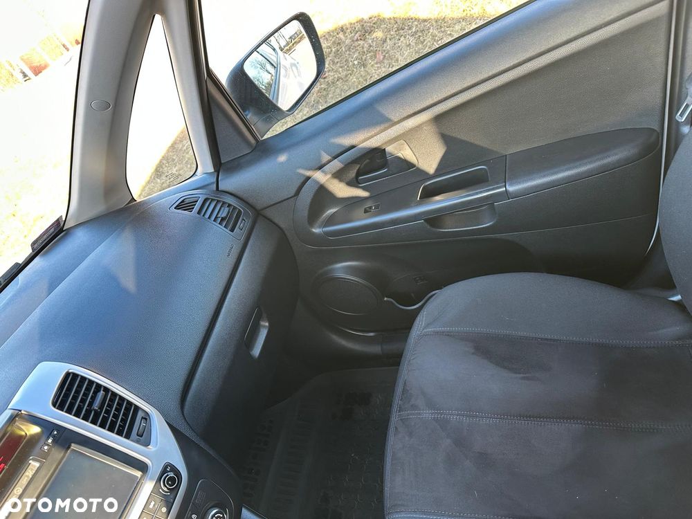 Kia Venga 1.4 M - 8