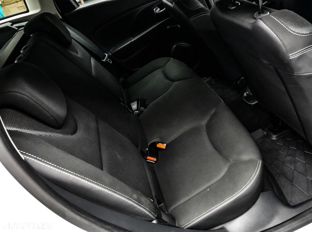 Renault Clio IV TCe Life Evo - 16