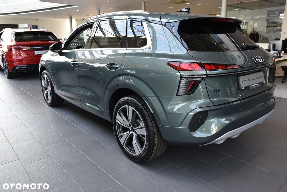 Audi Q3 - 4