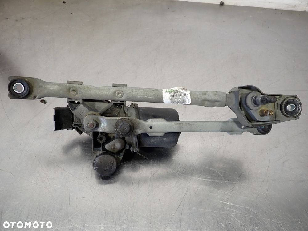 MECHANIZM WYCIERACZEK PRZÓD TOYOTA AYGO I 1.0 - 3
