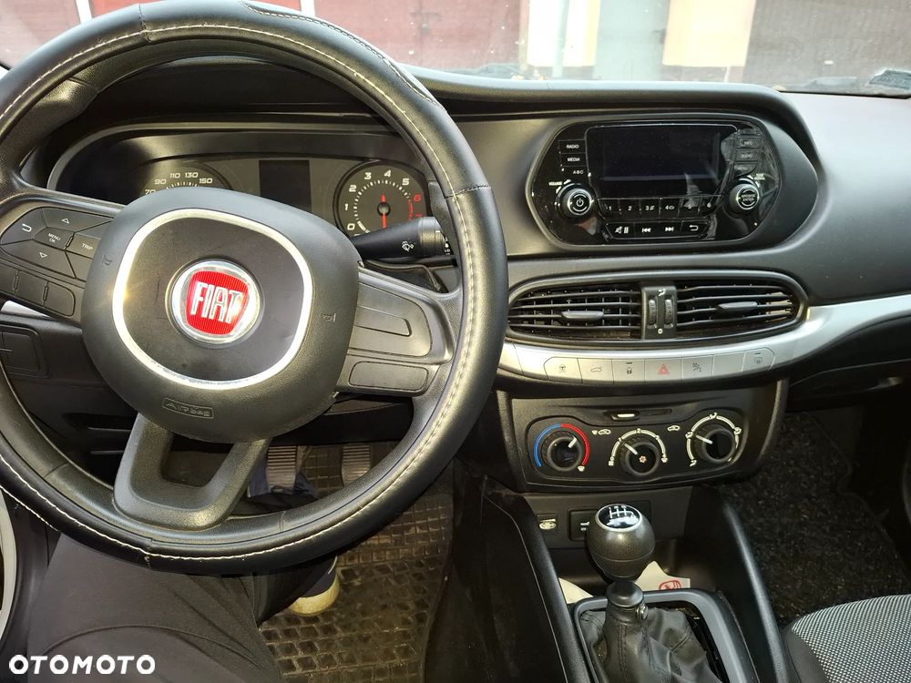 Fiat Tipo 1.4 16V Pop - 4