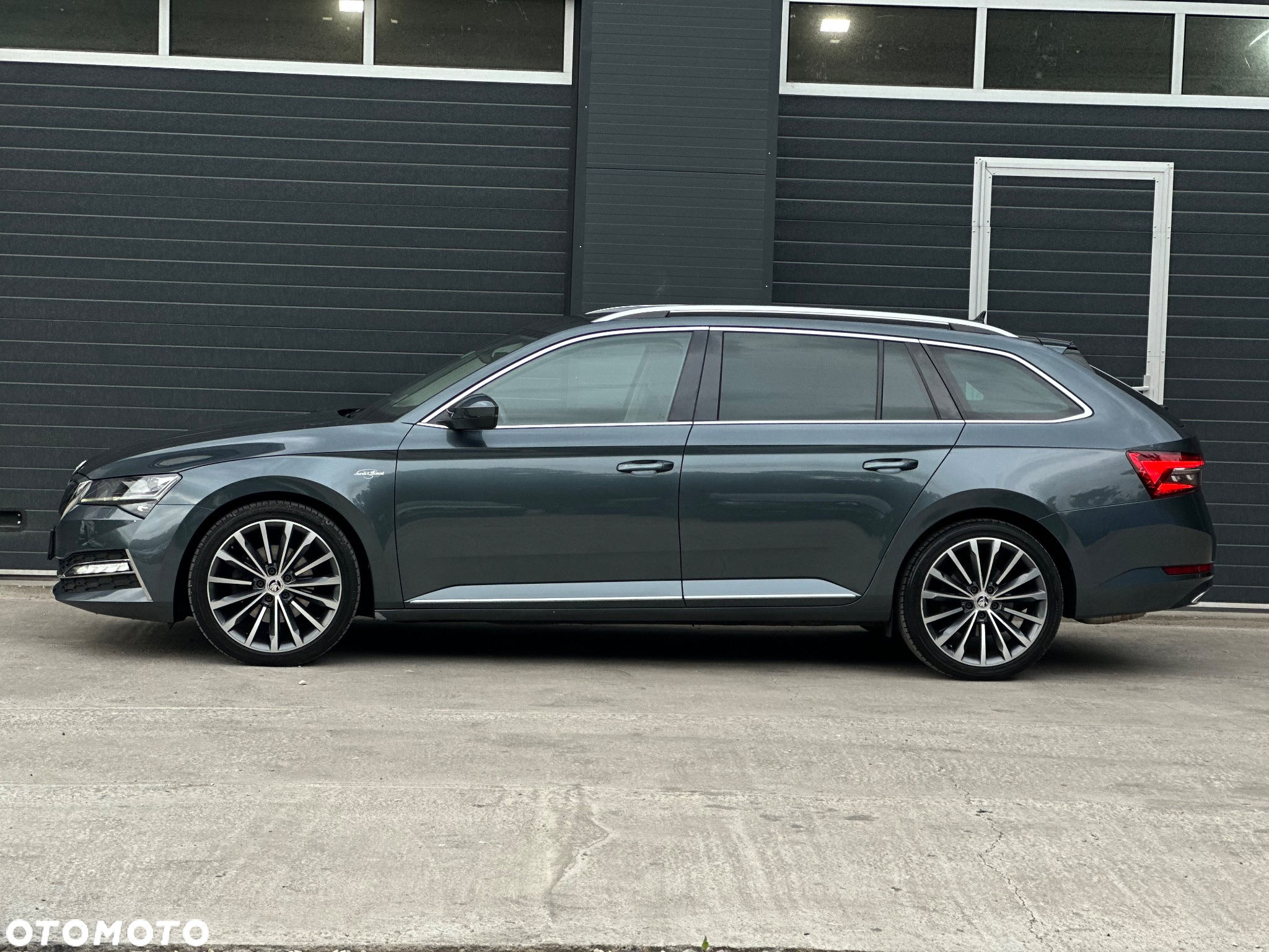 Skoda Superb 2.0 TSI L&K DSG - 6