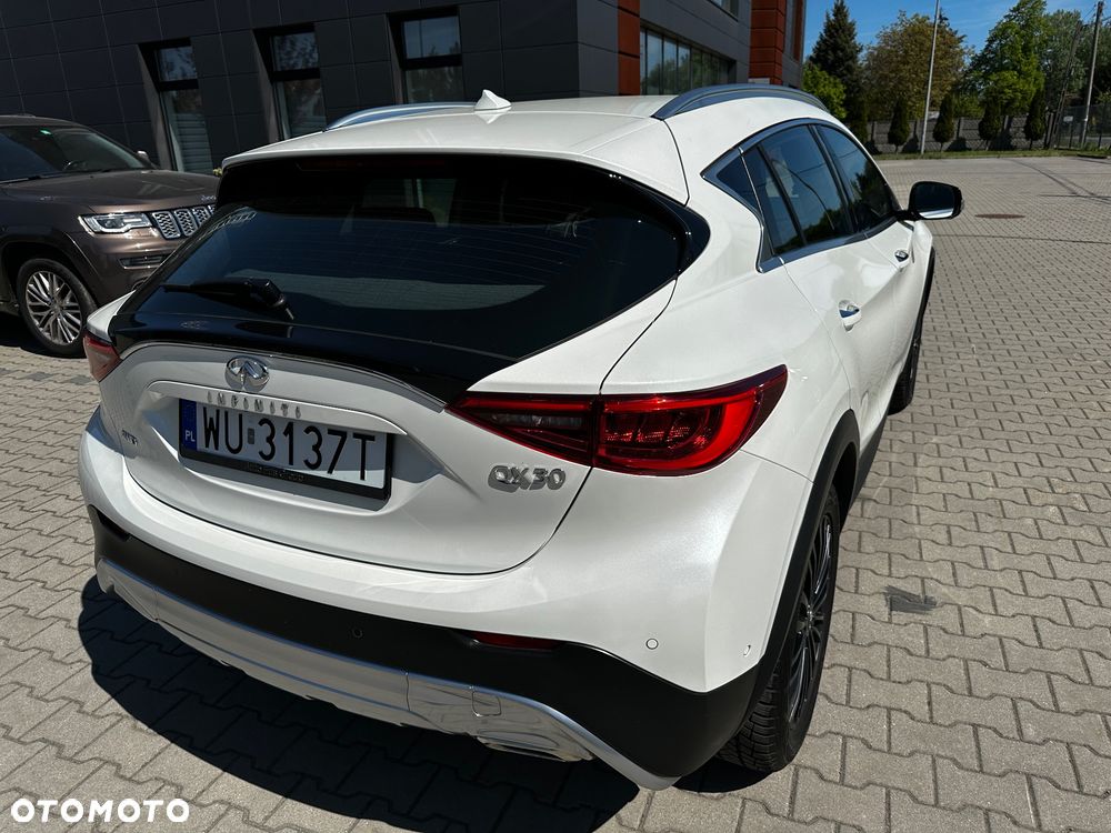 Infiniti QX - 7