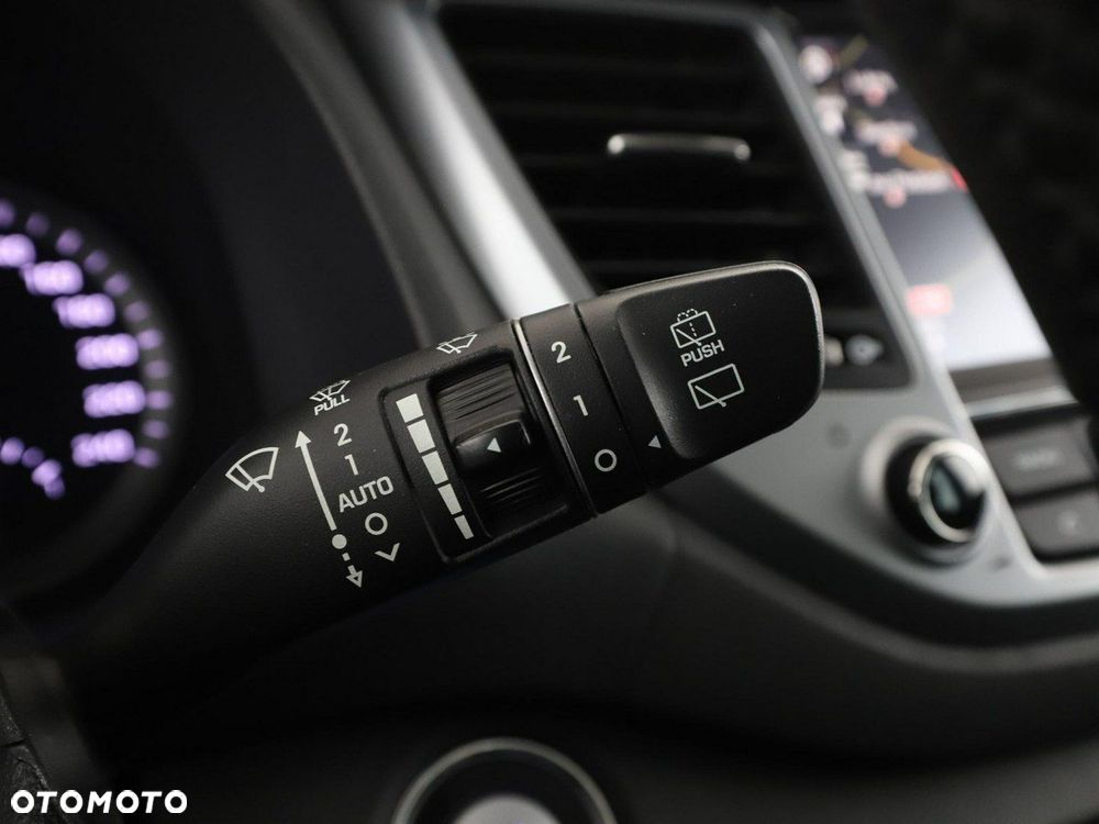 Hyundai Tucson 2.0 CRDI Style 4WD - 32