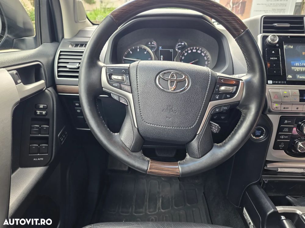 Toyota Land Cruiser 2.8l Turbo D-4D Aut. Luxury - 9