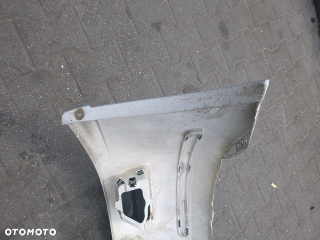 ZDERZAK PRZÓD PRZEDNI FORD FOCUS MK1 LIFT KOLOR 08 - 18