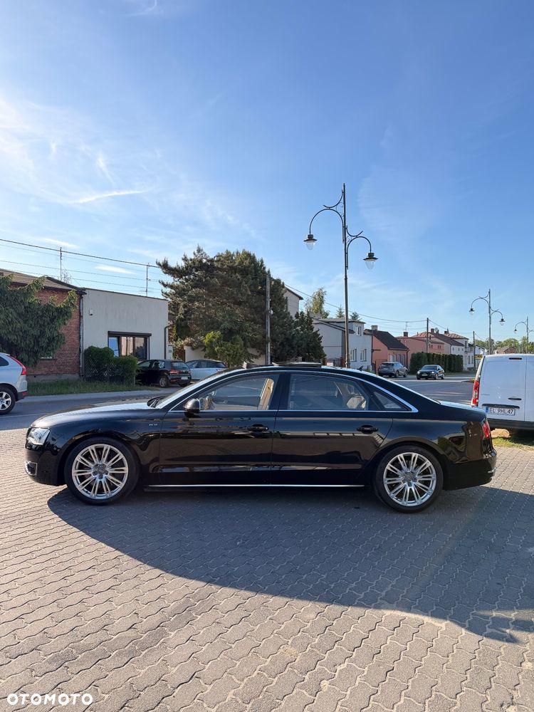 Audi A8 - 11