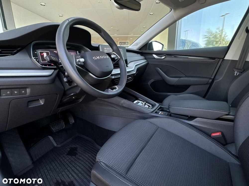 Skoda Octavia 1.5 TSI mHEV Selection DSG - 10