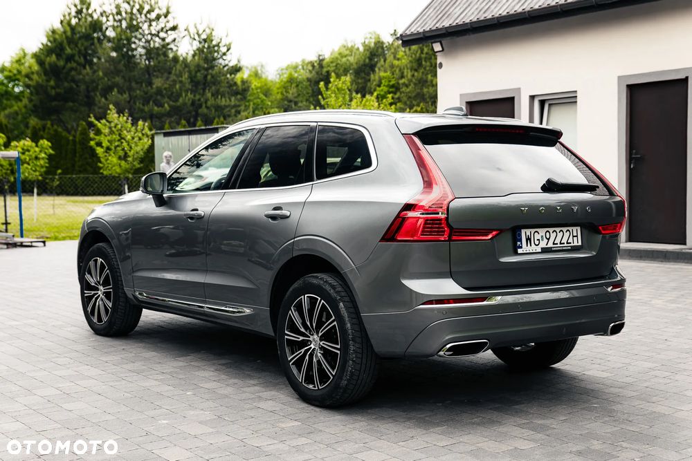 Volvo XC 60 D5 SCR AWD Inscription - 3