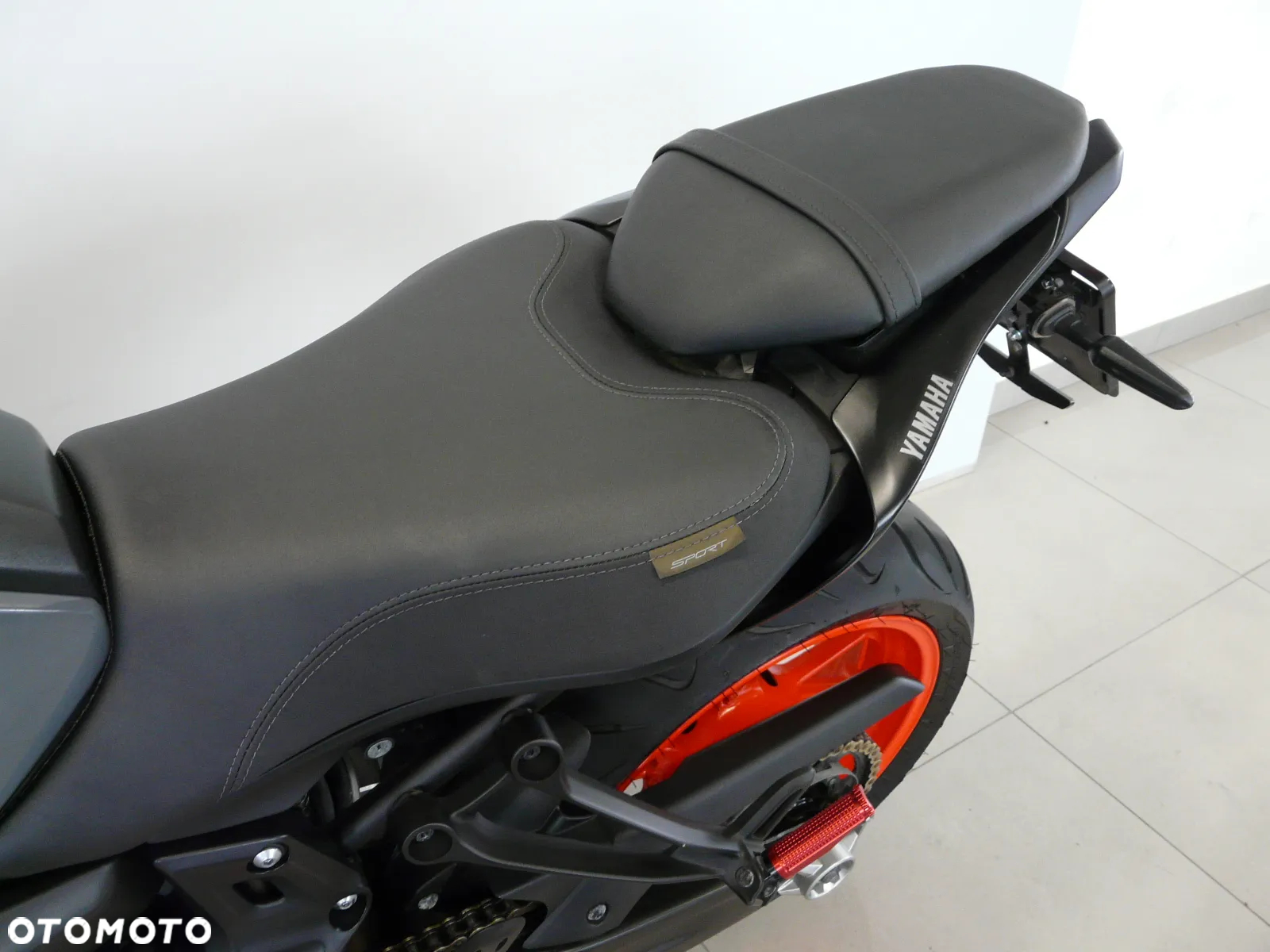 Yamaha MT - 22