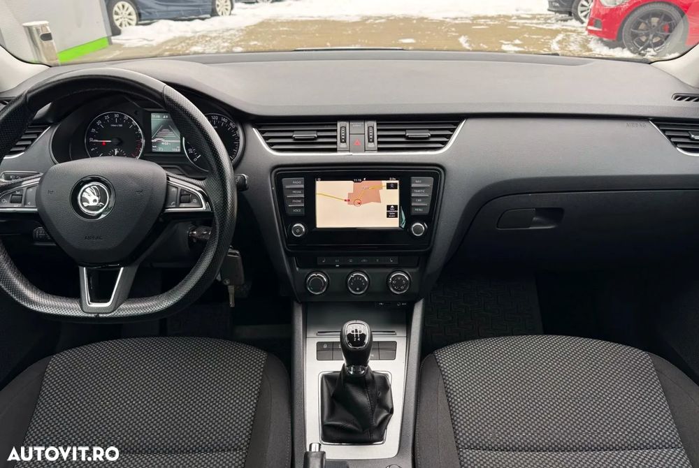 Skoda Octavia 1.6 TDI (Green tec) Style - 8