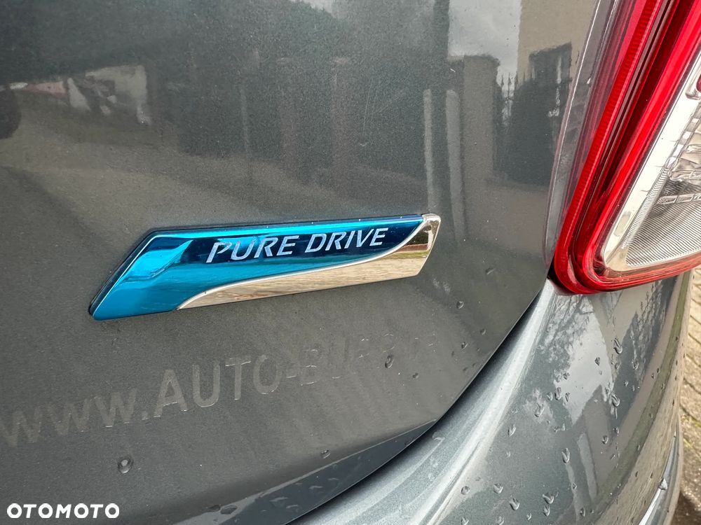 Nissan Micra 1.2 30 Jahre Edition - 10