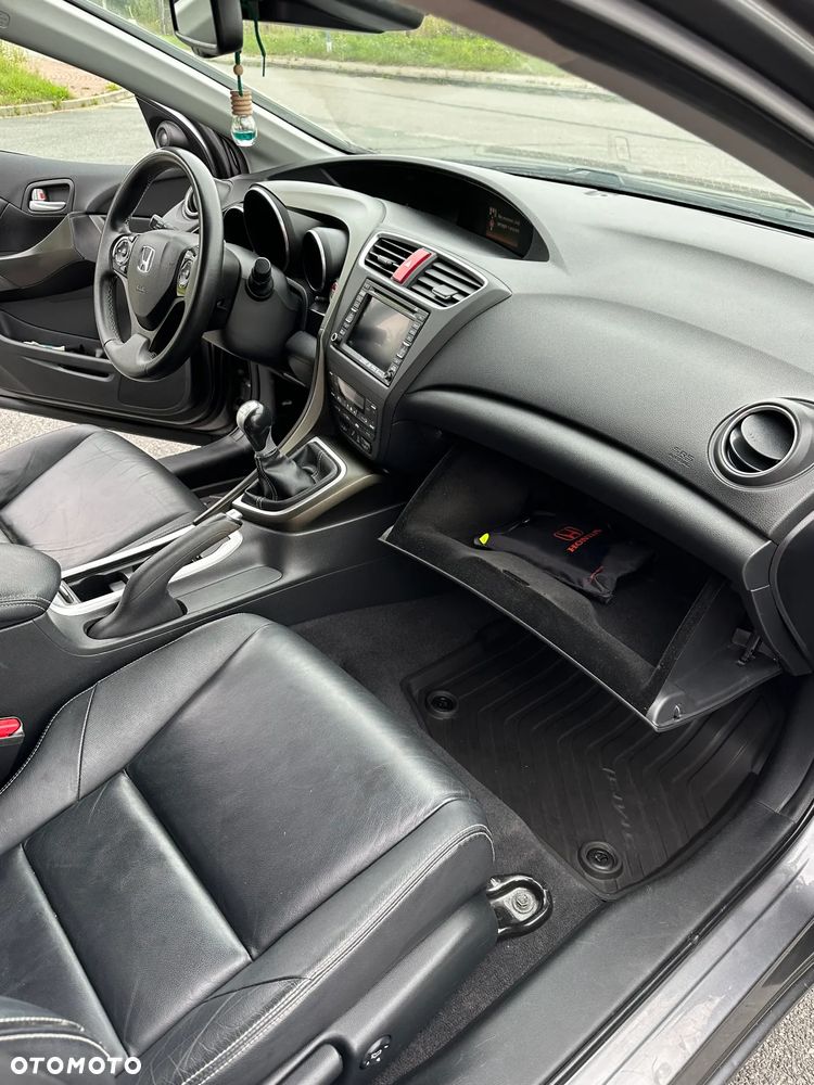 Honda Civic Tourer 1.8 i-VTEC Executive - 17