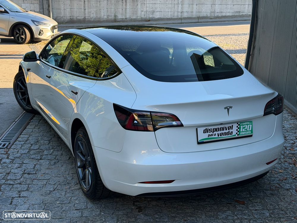 Tesla Model 3 2023 photo 5