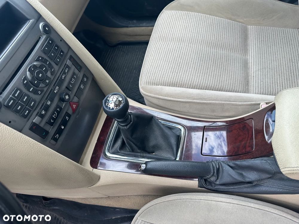 Peugeot 407 2.0 HDI SV Executive EU3 - 12