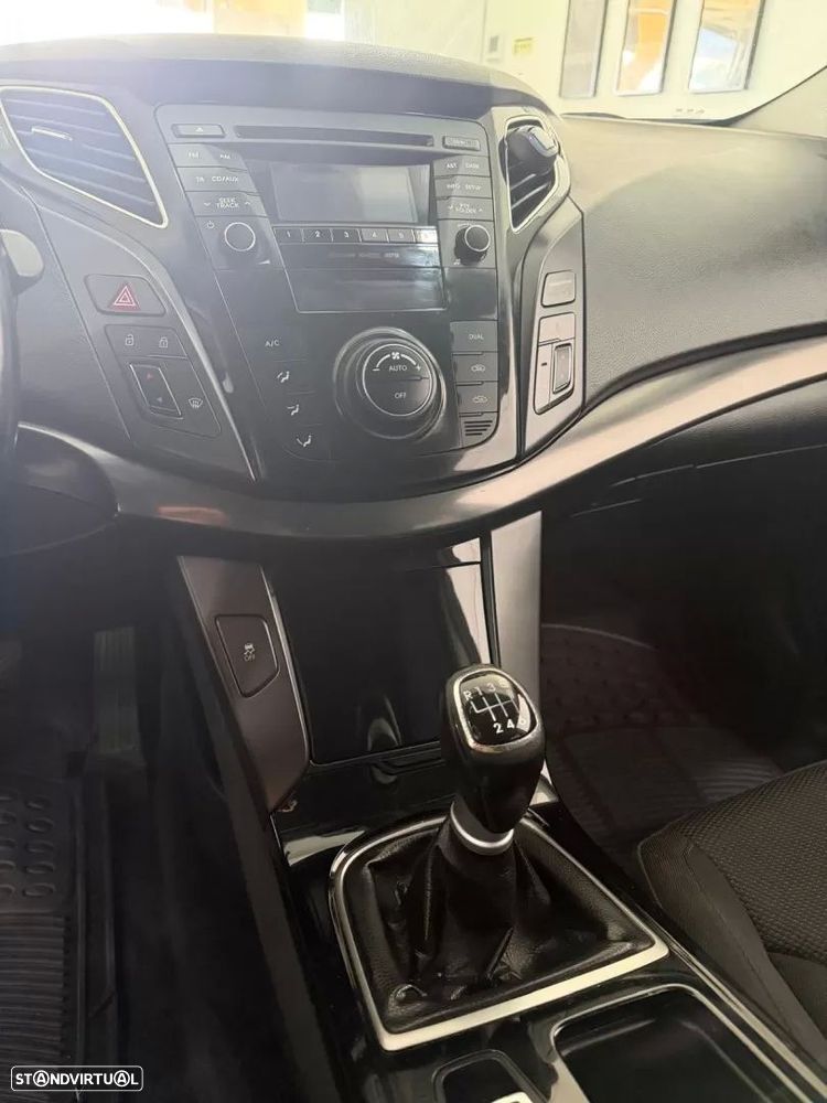 Hyundai i40 SW 1.7 CRDi Blue Classic - 10