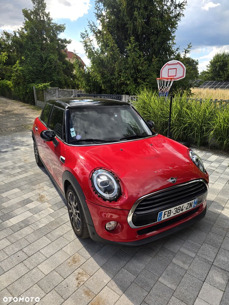 MINI Cooper Essential Trim - 12