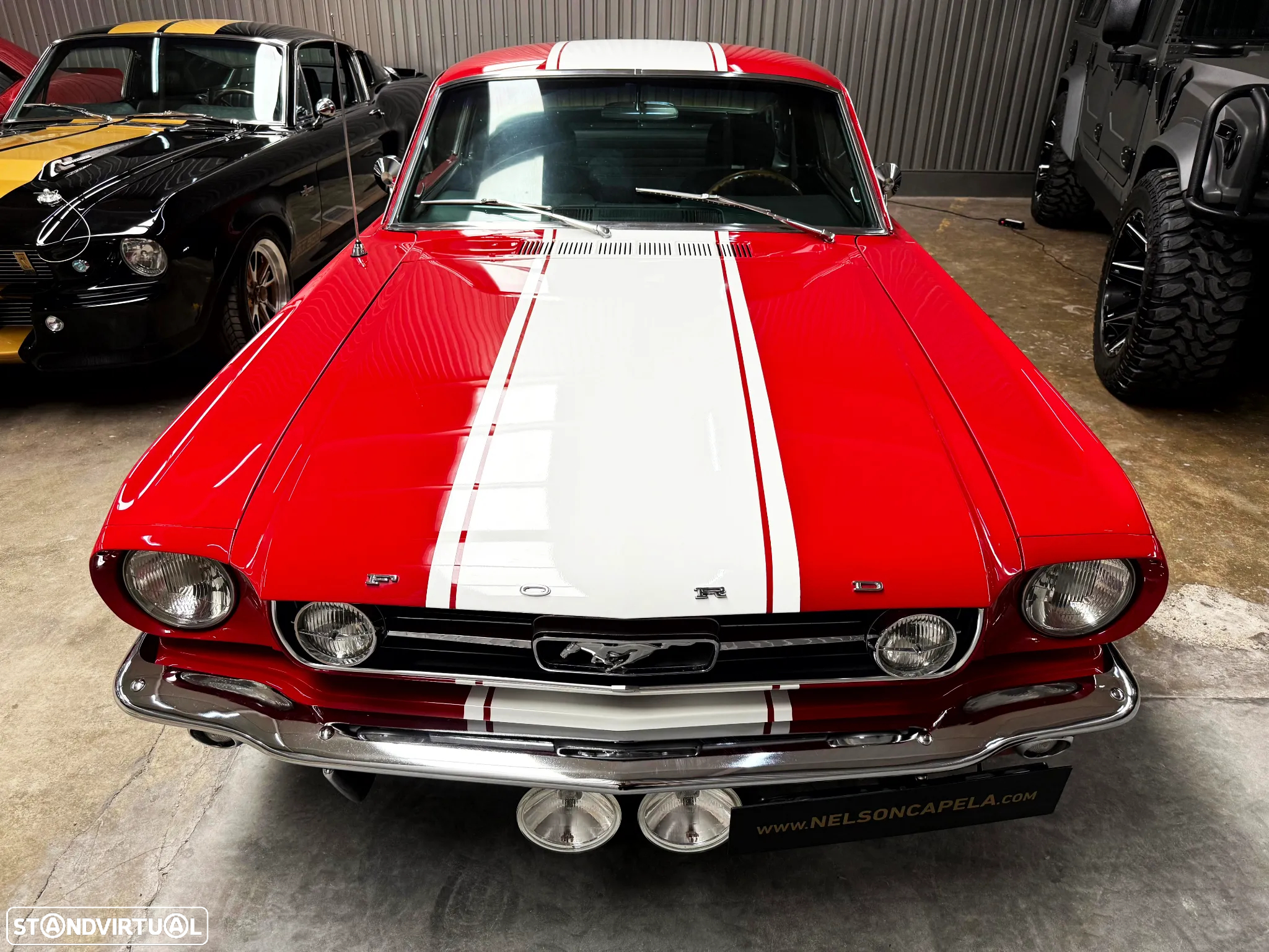 Ford Mustang - 14