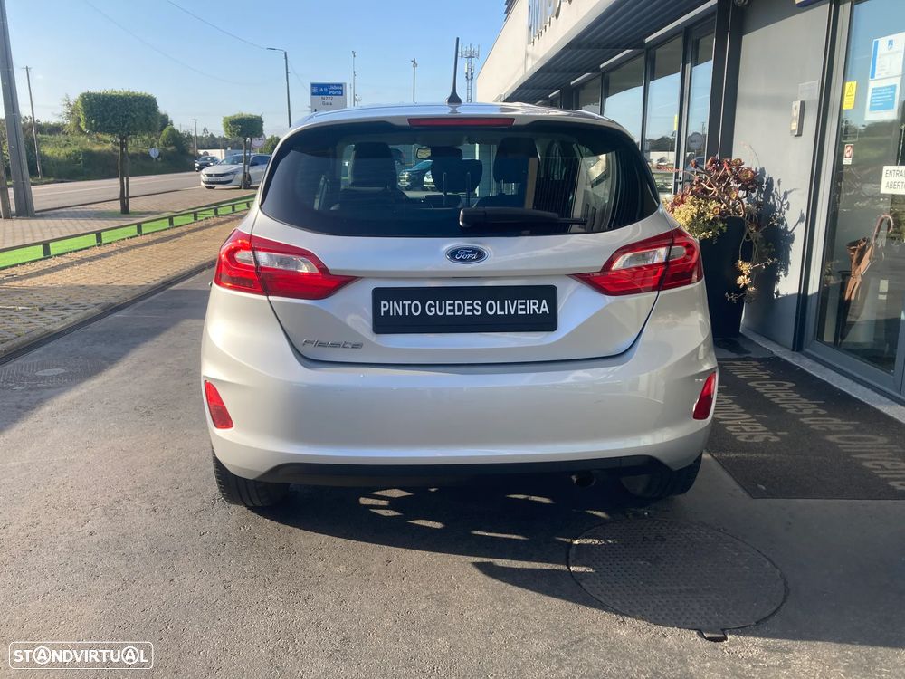 Ford Fiesta 1.0 EcoBoost S&S TITANIUM - 8