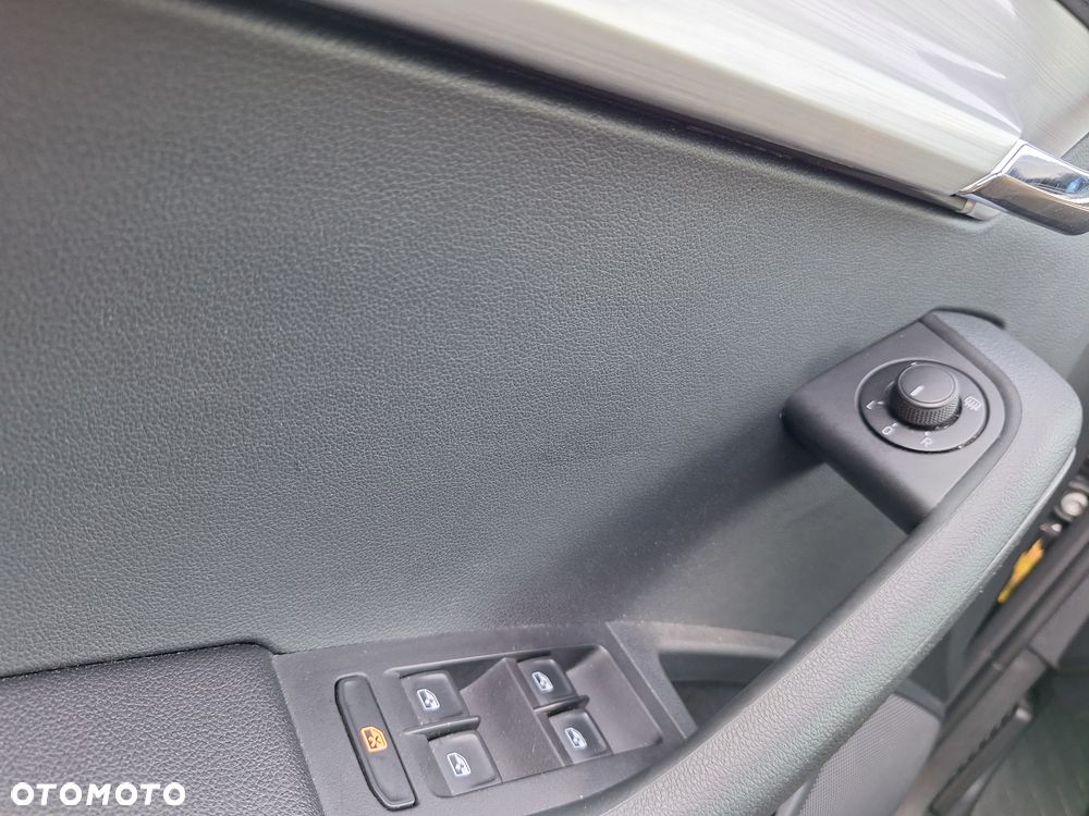 Skoda Octavia 2.0 TDI 4x4 Joy DSG - 19