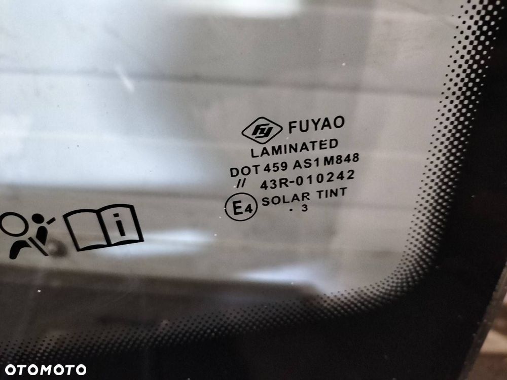 SZYBA CZOŁOWA PRZEDNIA OPEL ZAFIRA B MAZOWSZE - 2