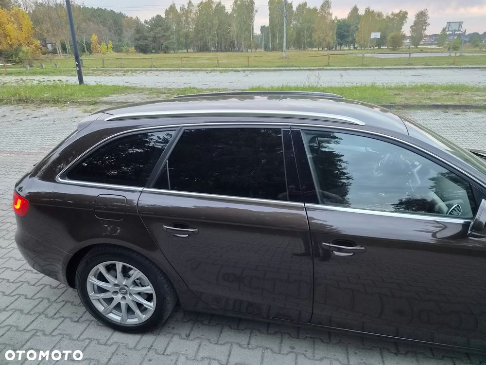 Audi A4 Avant - 33
