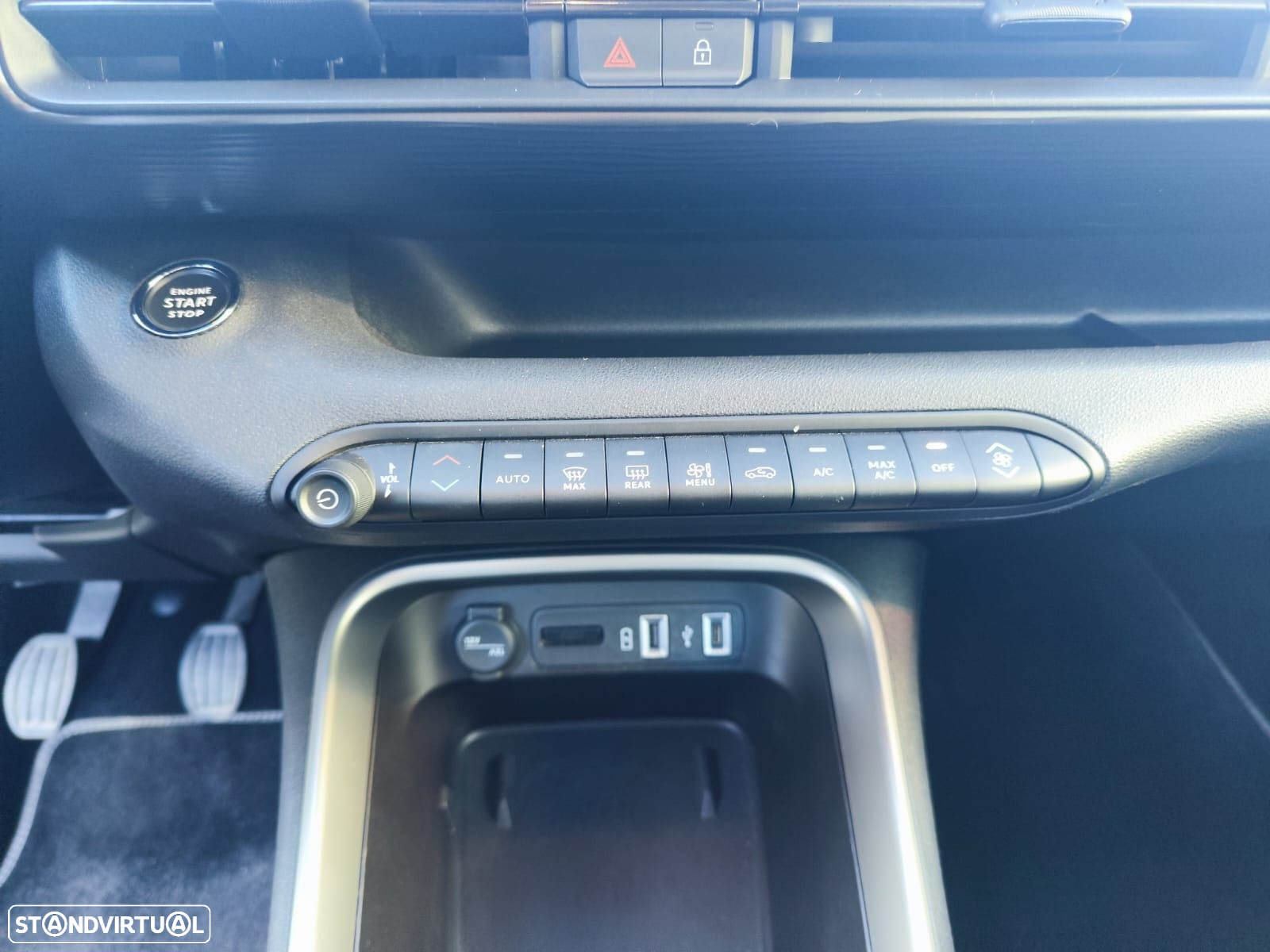 Jeep Avenger 1.2 GSE T3 Altitude - 16