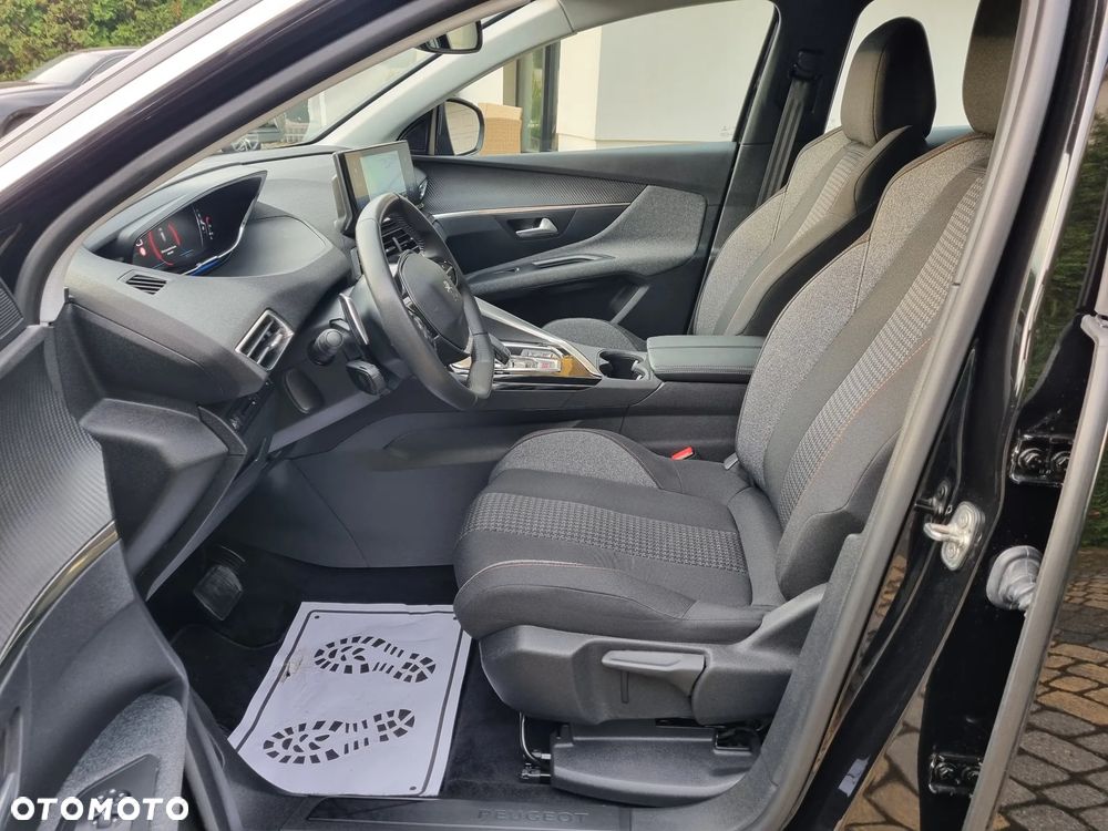 Peugeot 3008 PureTech 130 Stop & Start GPF EAT8 Active Business-Paket - 6