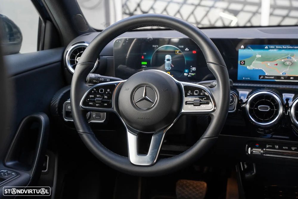 Mercedes-Benz A 250 e Style Plus - 11