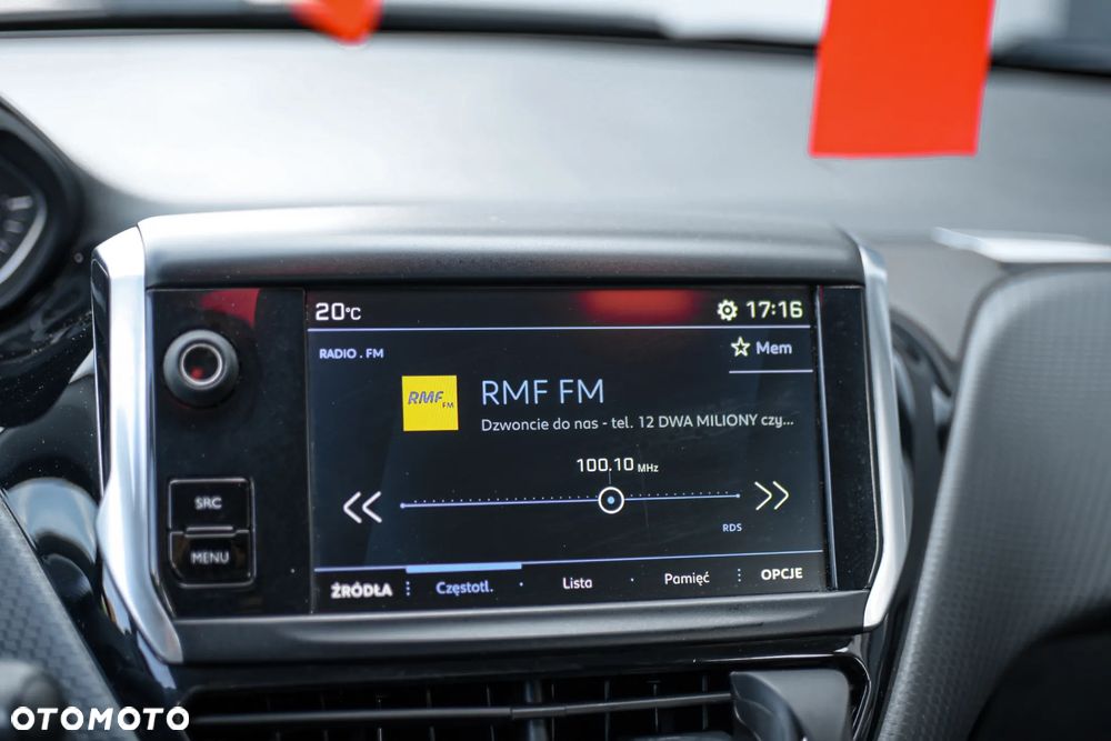Peugeot 2008 1.2 Pure Tech Active - 10
