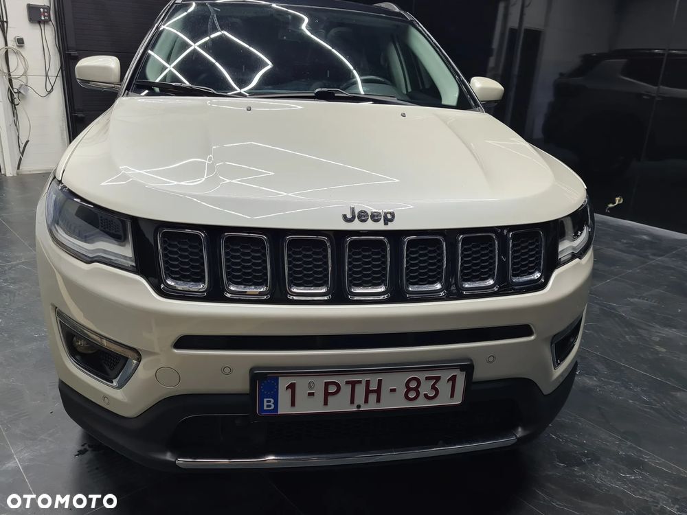Jeep Compass 1.4 TMair Limited 4WD S&S - 9