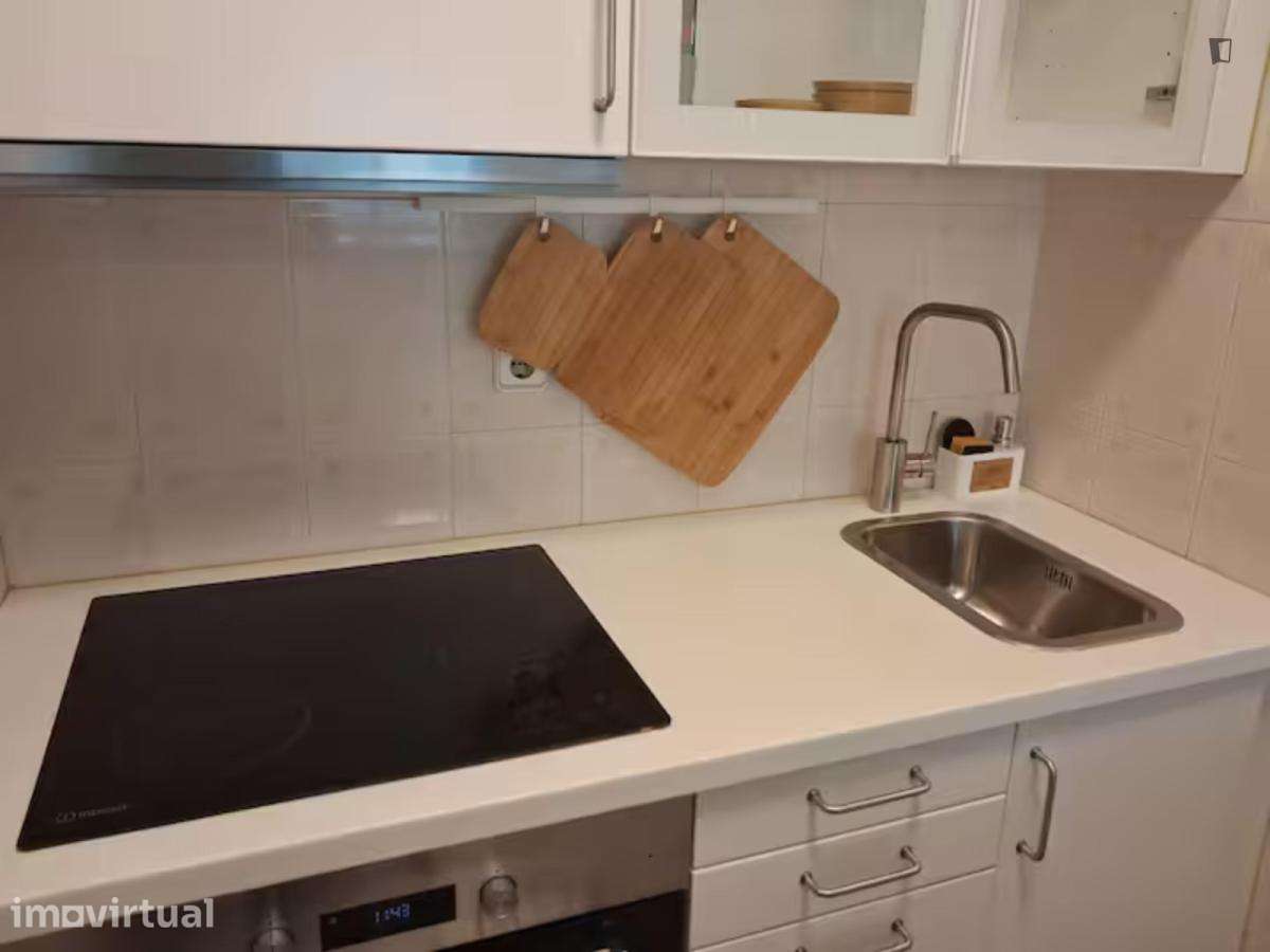 Apartamento com 1 quartos - localizado em Paranhos Porto - Grande imagem: 5/8