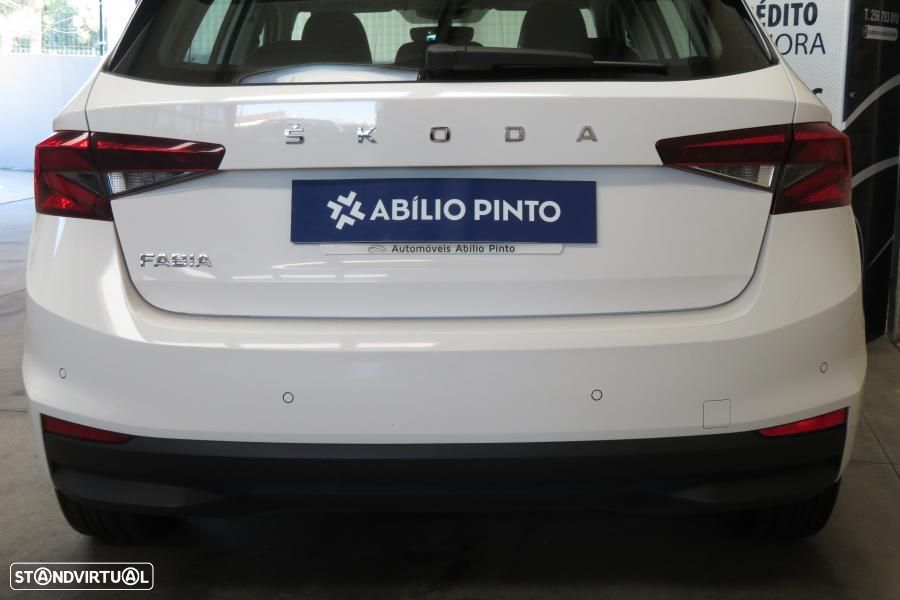Skoda Fabia 1.0 MPI Ambition - 25